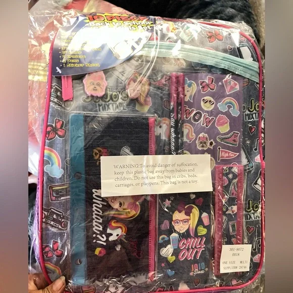Jo jo backpack with school supplies - Picture 2 of 3